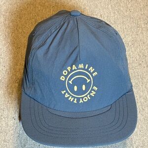 Brand New Roark Running Hat Flex Fit Tech 110